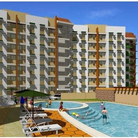 The Lancris Residences, 2 Bedrooms, 1 Bathroom, Living-Room, Kitchen & Pool Is Free Paranaque City Kültér fotó